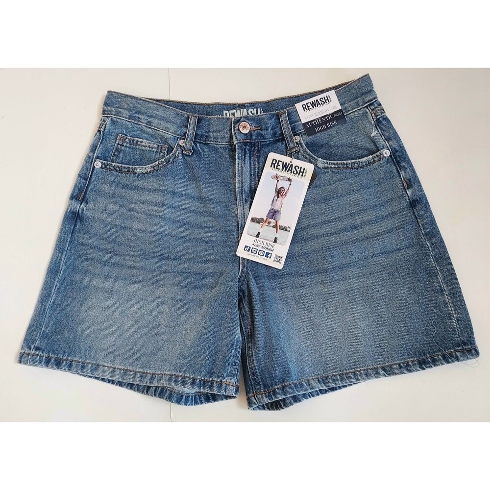 NWT Ladies Rewash High Rise A-Line Bermuda Medium Wash Denim Shorts Size 7/28